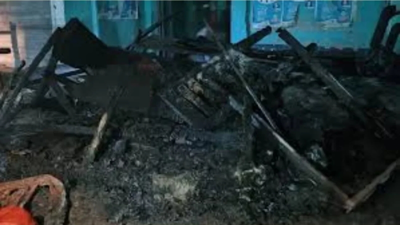 জাতীয় পার্টির কার্যালয়ে ভাঙচুর ও অগ্নিসংযোগ