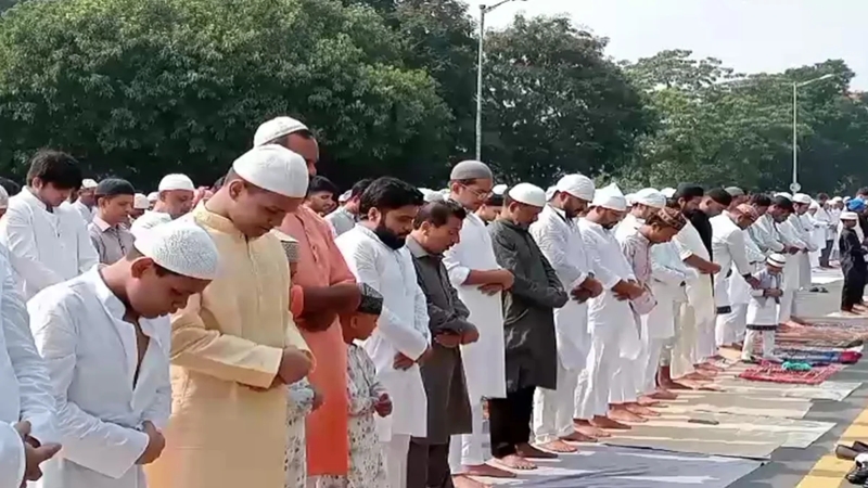 ভারত জুড়ে পবিত্র ঈদুল আজহা উদযাপন