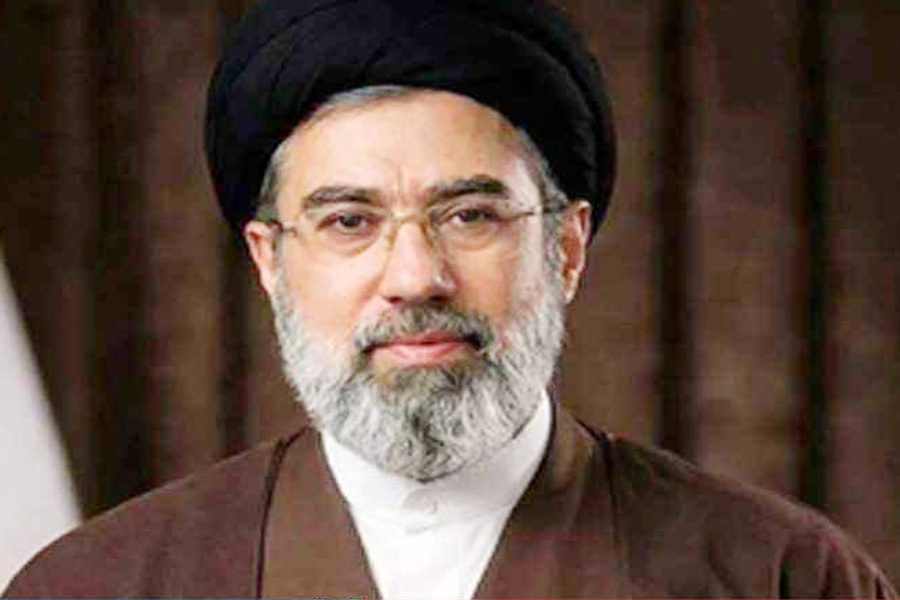 লারিজানি হত্যাকাণ্ডে কঠোর প্রতিশোধের হুঁশিয়ারি মোজতবা খামেনির