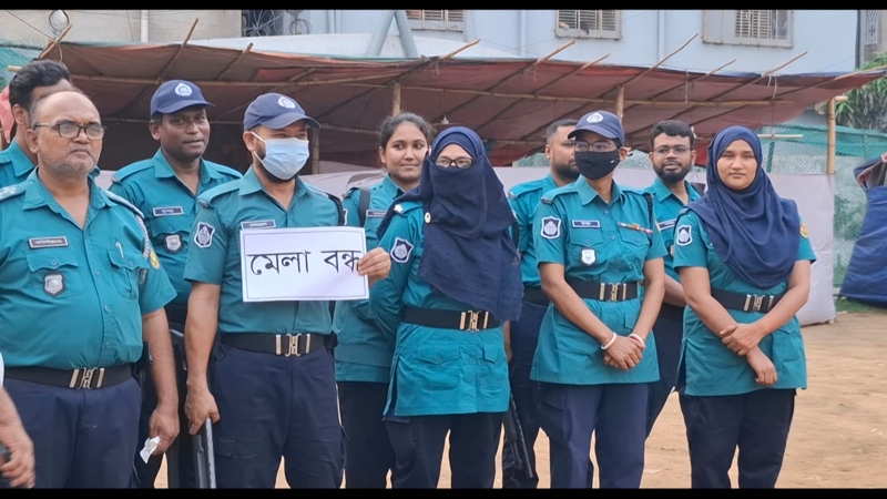 ইশরাকের ফেসবুক স্ট্যাটাসে বন্ধ ঈদের মেলা