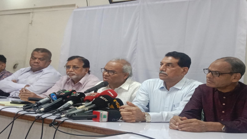 ফ্যাসিবাদের দেড় দশক উপদেষ্টা ড.খলিল কোথায় ছিলেন প্রশ্ন রিজভীর