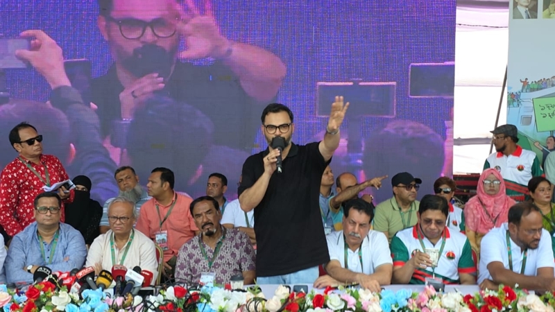 যাদের রক্তের বিনিময়ে দেশ স্বৈরাচারমুক্ত হয়েছে, তাঁদের ভুলে যেতে পারি না