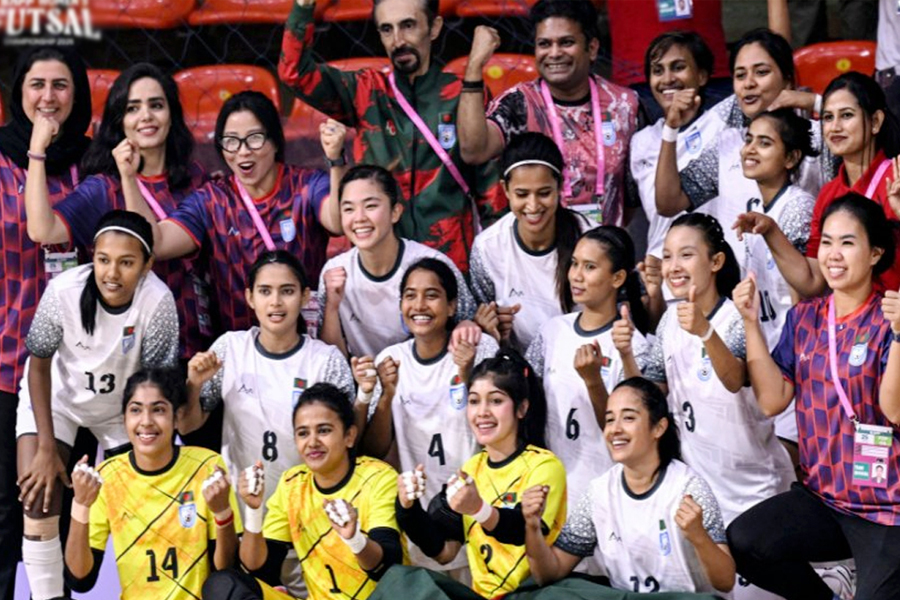 সাফ নারী ফুটসাল চ্যাম্পিয়ন বাংলাদেশ