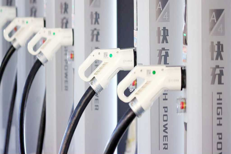 বিশ্বের সবচেয়ে বড় ইভি চার্জিং নেটওয়ার্ক চীনে