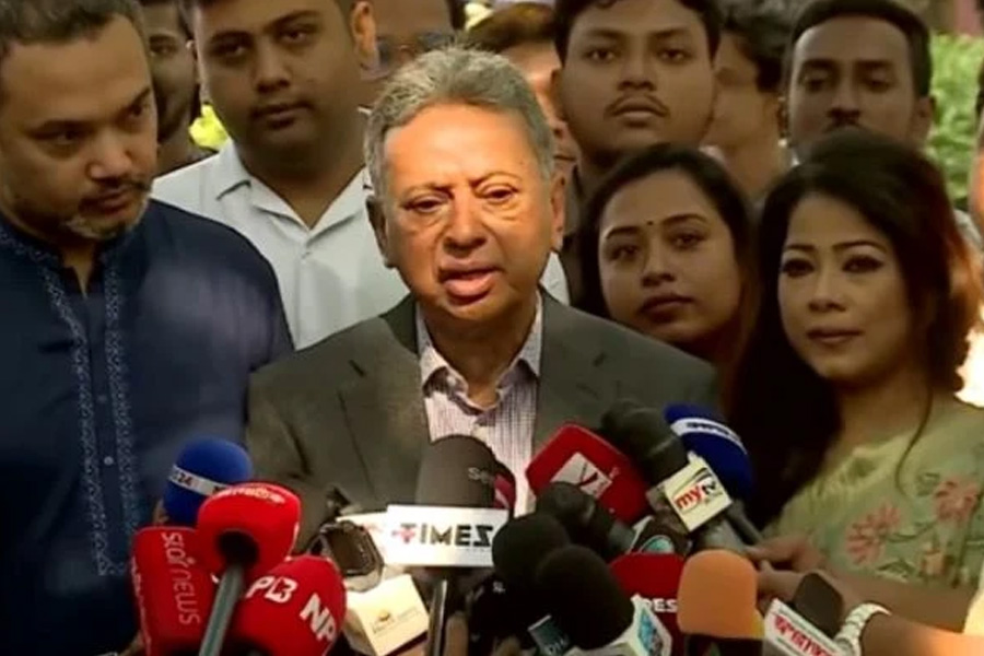 তত্ত্বাবধায়ক সরকার ব্যবস্থা পুনর্বহালের রায়ে যা বললেন খসরু