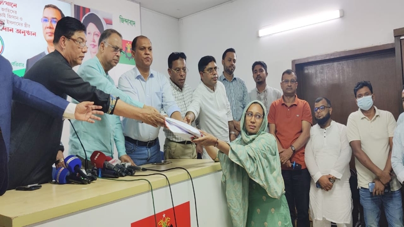 চিকিৎসা সহায়তায় অনুদান দিয়েছে আমরা বিএনপি পরিবার