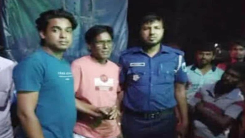 ছেলেকে থানায় দিয়ে বিএনপি নেতার আবেগঘন পোস্ট