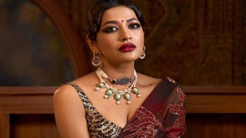 অভিনেত্রী বাঁধন একাধিক গোয়েন্দা সংস্থার সদস্য!