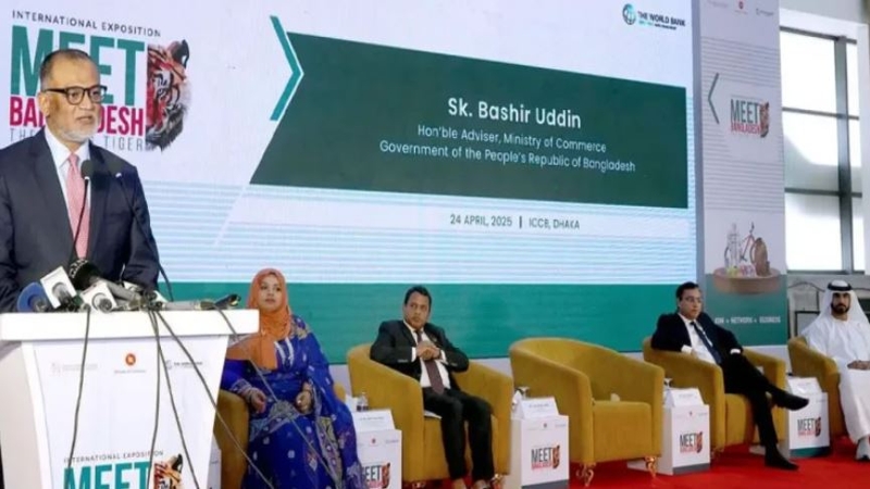 ট্রান্সশিপমেন্ট বন্ধেও রপ্তানিতে প্রভাব পড়বে না: বাণিজ্য উপদেষ্টা