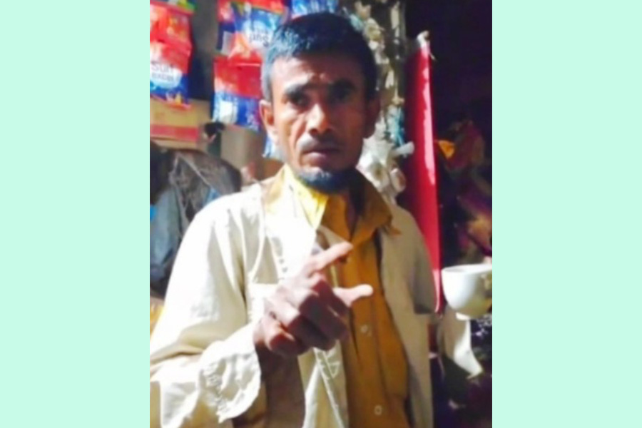 বাঁশখালীতে নিখোঁজের ৩ দিন পর নিজ উঠানের গর্তে উদ্ধার