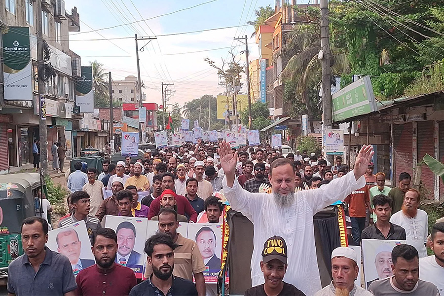 বাঁশখালীতে বিএনপি'র ৪৭ তম প্রতিষ্ঠাবার্ষিকী উপলক্ষে বিজয় র‍্যালী