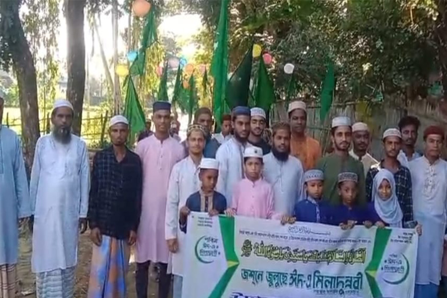 বাঁশখালীতে ঈদ-এ মিলাদুন্নবী (সাঃ) উদযাপন ও র‍্যালী