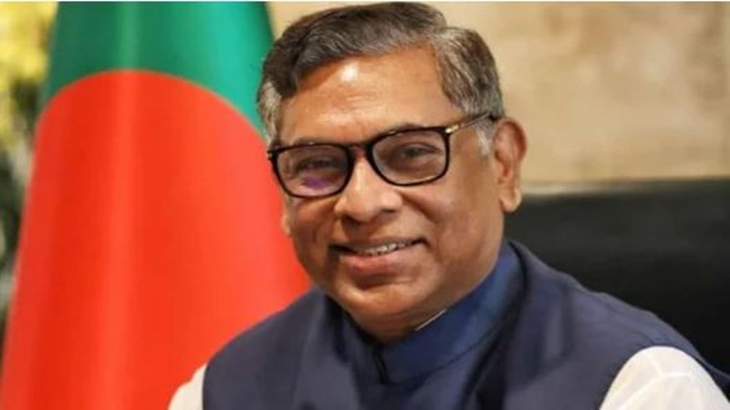বিপুর বিপুল লুটপাট