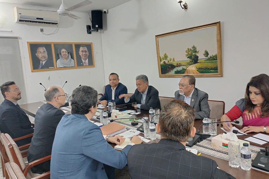 আন্তর্জাতিক মুদ্রা তহবিল (IMF) প্রতিনিধিদলের সঙ্গে বিএনপির বৈঠক