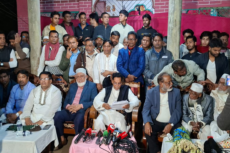 বরগুনায় সাত শতাধিক হিন্দু ধর্মাবলম্বীর বিএনপিতে যোগদেন