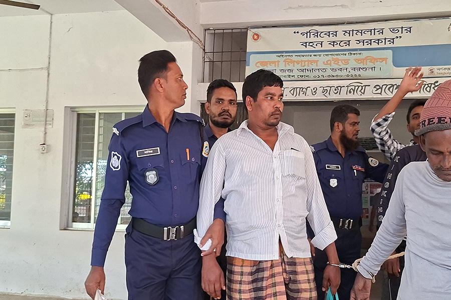 শিশু ধর্ষণে অভিযোগে ধর্ষকের ফাঁসি