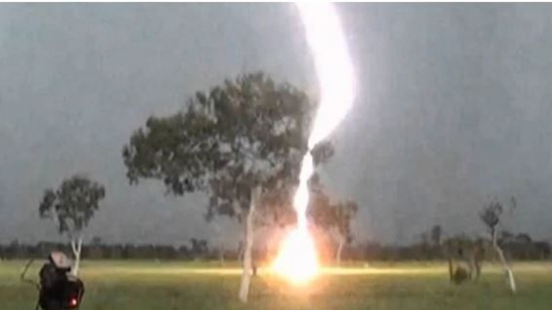 বজ্রপাতে ১৪ বছরে ৪ হাজার মৃত্যু