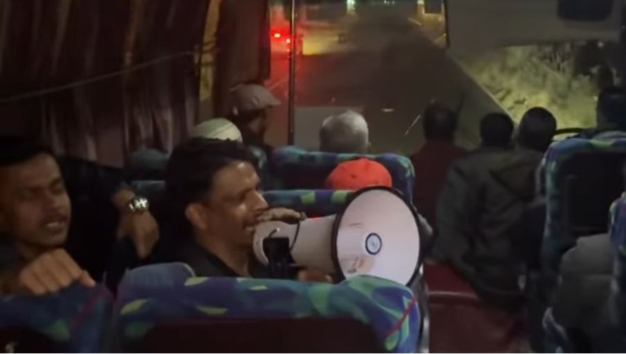 কুমিল্লায় বাস দুর্ঘটনা, আহত ৩২