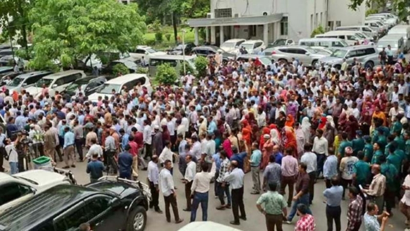 সচিবালয়ে সংকট নিরসনে কমিটি গঠন