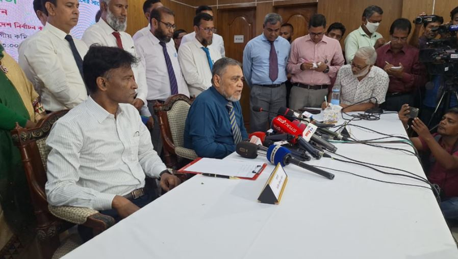 ডিসেম্বরের প্রথমার্ধে জাতীয় নির্বাচনের তফসিল: সিইসি