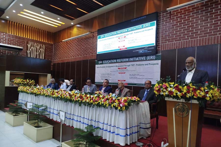 শিক্ষিত জনগোষ্ঠীকে উৎপাদনমুখী করতে হবে: ড. মঈন খান