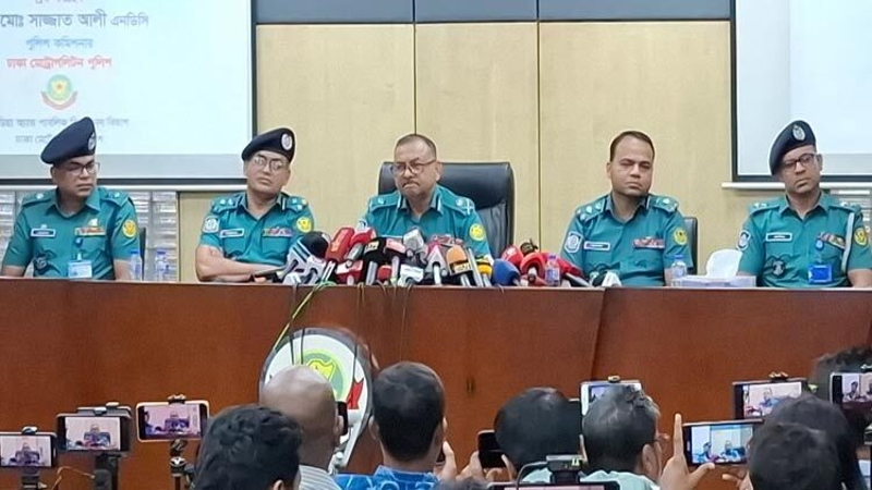 সোহাগের বোনই পাঁচ আসামির নাম বাদ দেন : ডিএমপি কমিশনার
