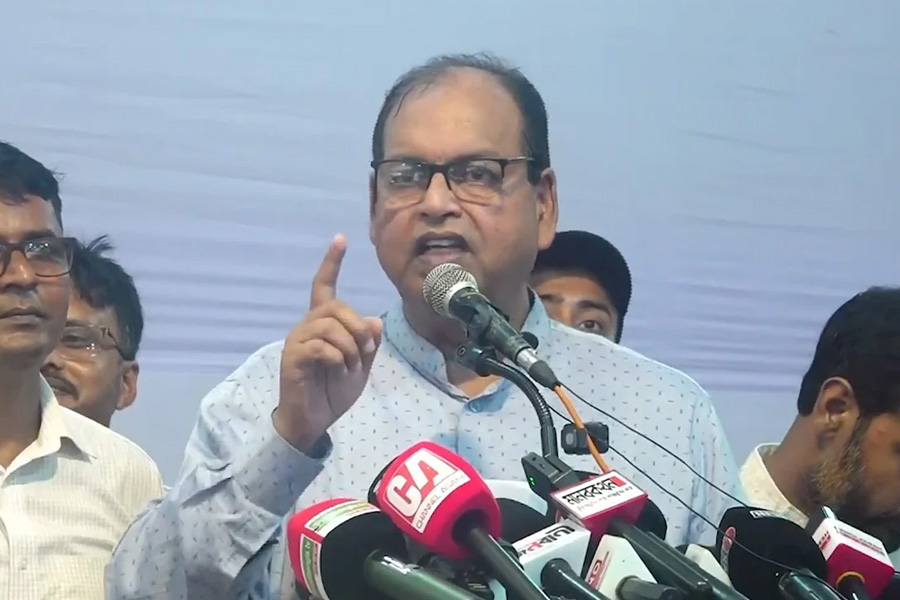 নির্বাচন ঠেকাতে নতুন নতুন বয়ান দিচ্ছে একটি গোষ্ঠী: দুদু