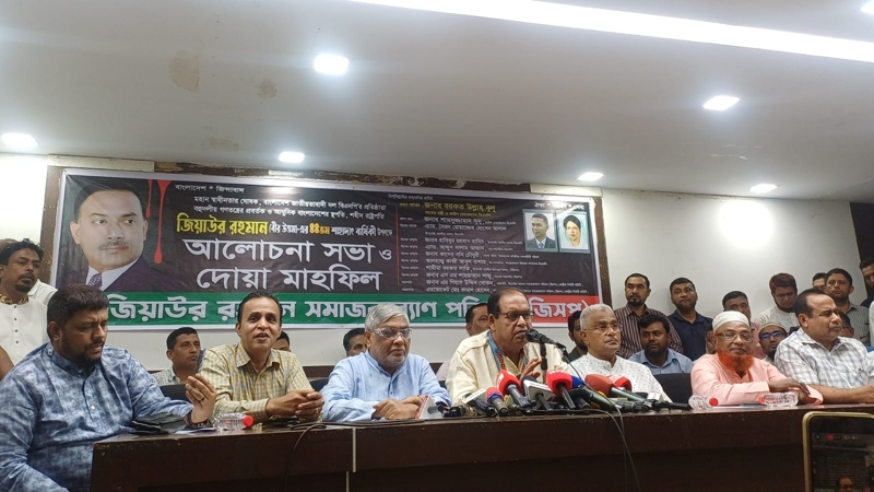 ডিসেম্বরের মধ্যে নির্বাচন না হলে গণতন্ত্রের ভবিষ্যৎ অনিশ্চিত: দুদু