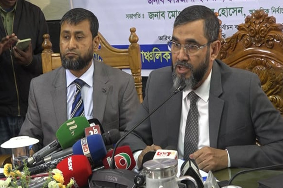 আমরা পক্ষপাতমূলক নির্বাচন করব না : ইসি সানাউল্লাহ
