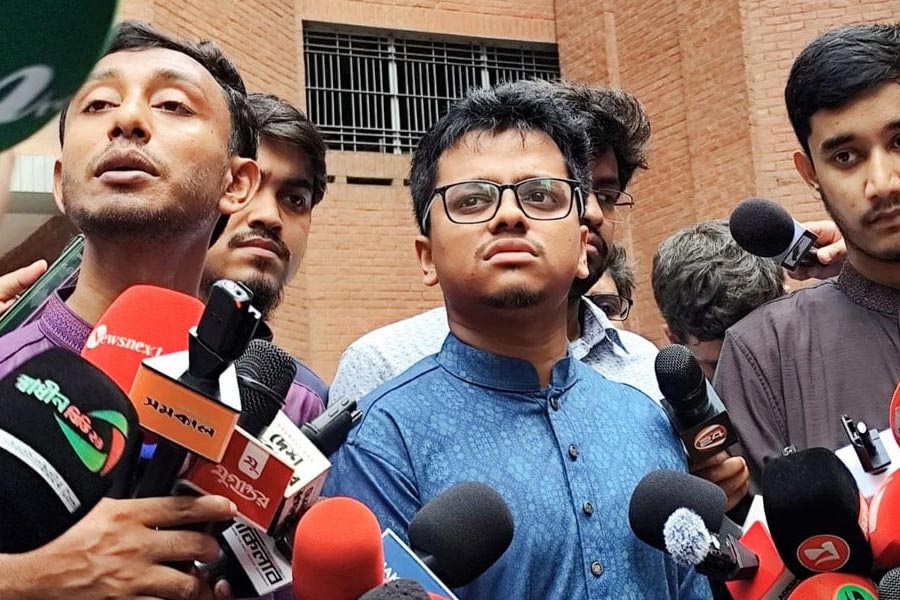 নির্বাচন কমিশন পক্ষপাতমূলক আচরণ করছে : ফরহাদ