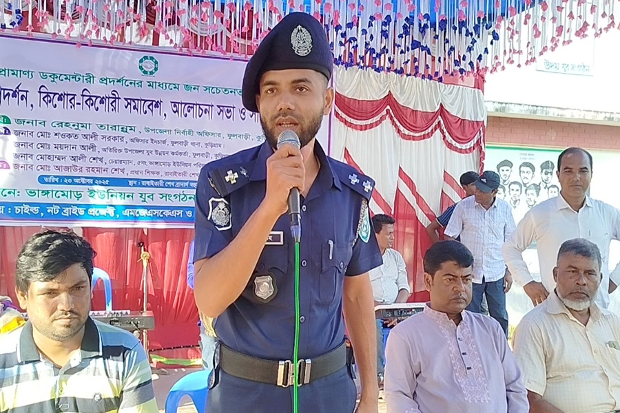 ফুলবাড়ীতে বাল্যবিবাহ প্রতিরোধে  আলোচনা সভা