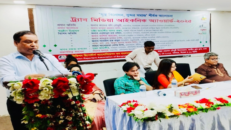 অপসংস্কৃতি বিবেকের দরজায় তালা লাগায়: কাদের গনি