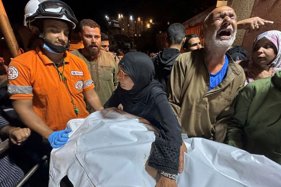 যুদ্ধবিরতি লঙ্ঘন করে গাজায় ফের ইসরাইলি হামলা