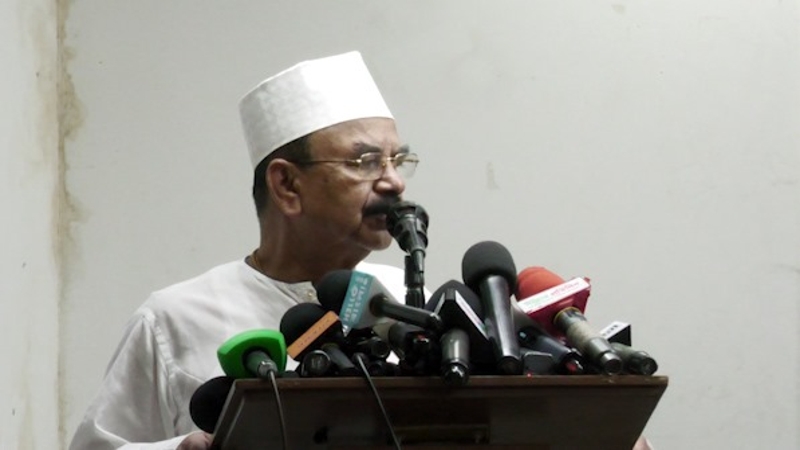 ‘আমি গয়েশ্বর এখনো হাজিরা দিই’