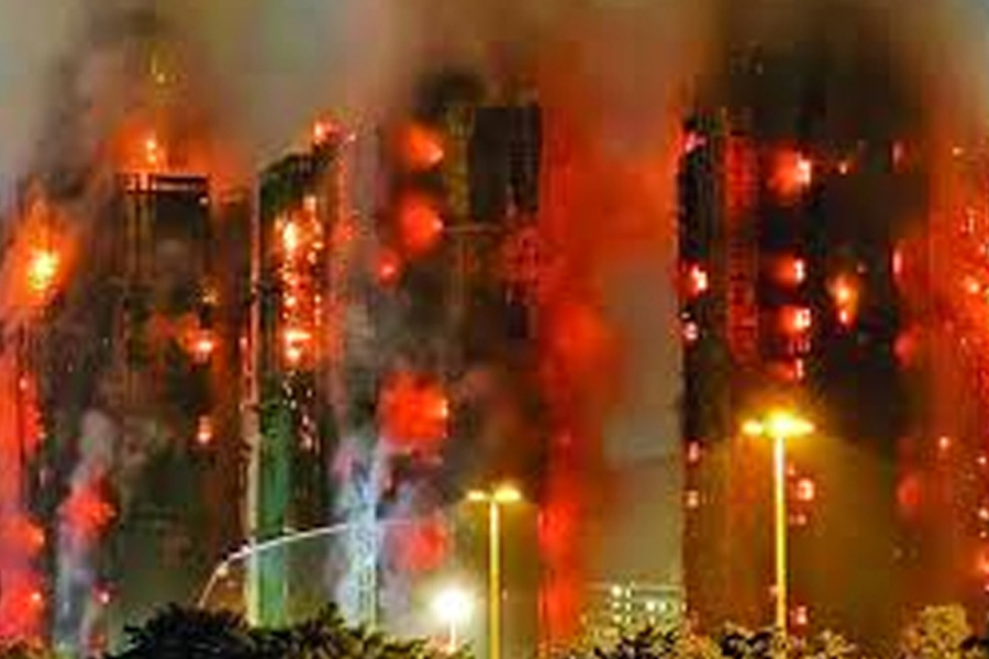 হংকংয়ে অগ্নিকাণ্ডে নিহত বেড়ে ৫৫
