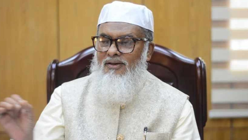 চট্টগ্রাম কারাগার পরিদর্শনে ধর্ম উপদেষ্টা, ছবি ছড়ানোয় ক্ষোভ