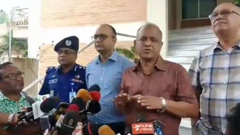 শুধু মাদকের বাহক নয় গডফাদারদেরও ধরতে হবে: স্বরাষ্ট্র উপদেষ্টা