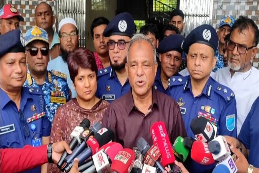 ওরা দেশে ফিরলে ঠিকানা হবে কেরানীগঞ্জ কারাগার : স্বরাষ্ট্র উপদেষ্টা