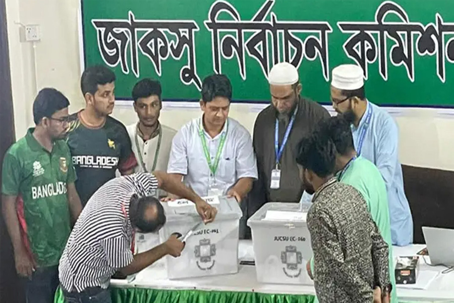জনবল বাড়িয়ে রাতের মধ্যেই জাকসুর ফল ঘোষণা