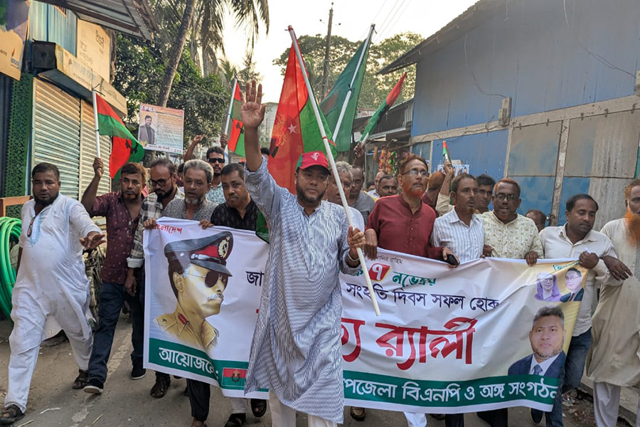 ঝালকাঠিতে বিএনপির বর্ণাঢ্য র‍্যালি ও আলোচনা সভা অনুষ্ঠিত