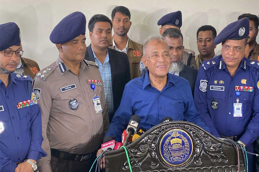 ট্রাইব্যুনাল রায় যা-ই দিক, তা কার্যকর হবে: স্বরাষ্ট্র উপদেষ্টা