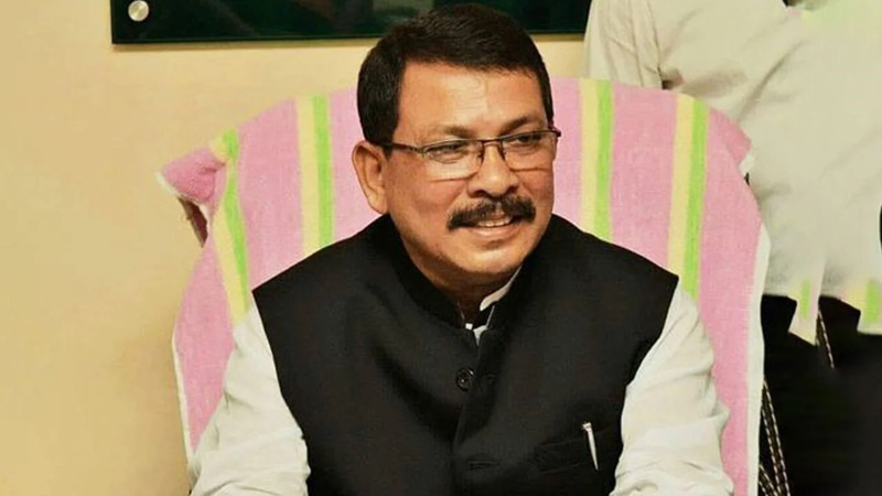 যশোর জেলা পরিষদের সাবেক চেয়ারম্যানের দেশ ত্যাগে নিষেধাজ্ঞা