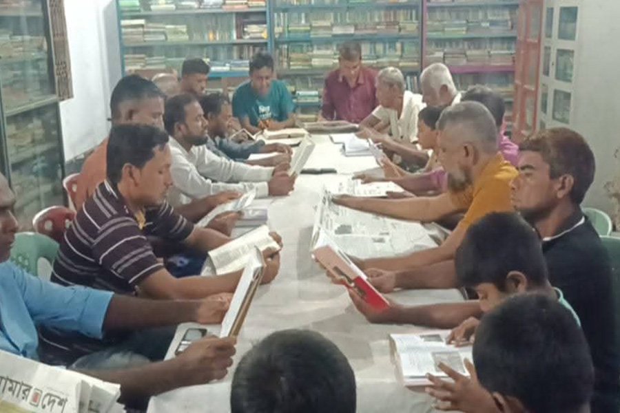 ১৩ কিশোরের ১৩ মুরগি ও ২৫ পয়সা চাঁদায় পাঠাগার স্থাপন