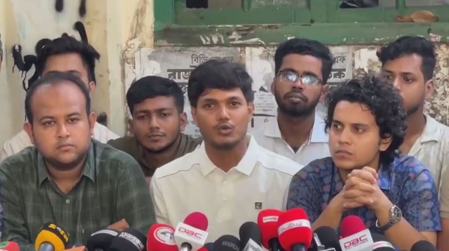 ঢাবিকে পূর্ণাঙ্গ আবাসিক বিশ্ববিদ্যালয় বানানোর অঙ্গীকার ছাত্রদলের