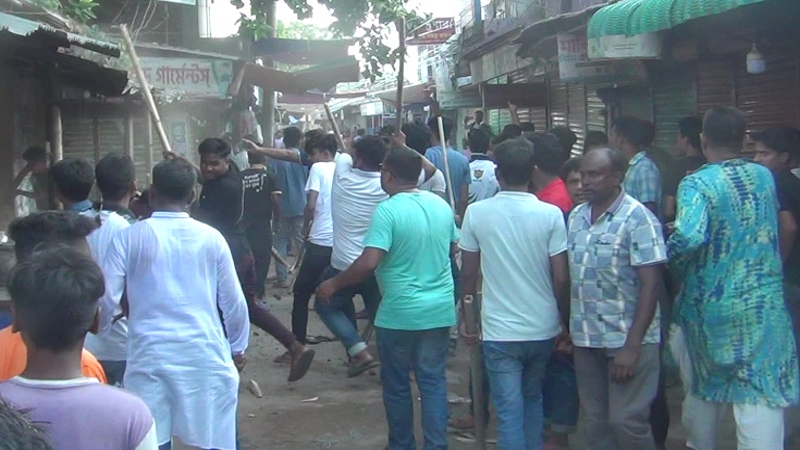 জয়পুরহাট ছাত্রদলের কাউন্সিলকে ঘিরে সংঘর্ষ, পুলিশসহ আহত ৭