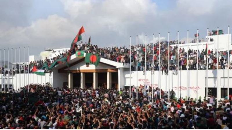 জুলাই অভ্যুত্থানের বর্ষপূর্তি উদ্‌যাপনে তথ্য মন্ত্রণালয়ের কর্মসূচি