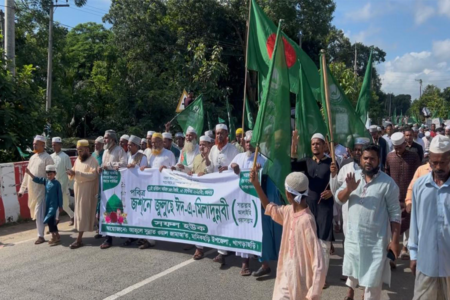 মানিকছড়িতে জশনে জুলুসে ঈদে মিলাদুন্নবী (সাঃ) উদযাপিত