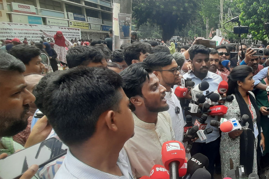 ডাকসু নির্বাচনে কারচুপির অভিযোগ কাদেরের