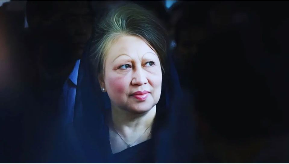 ফেনী-১ আসনে খালেদা জিয়ার মনোনয়ন স্থগিত