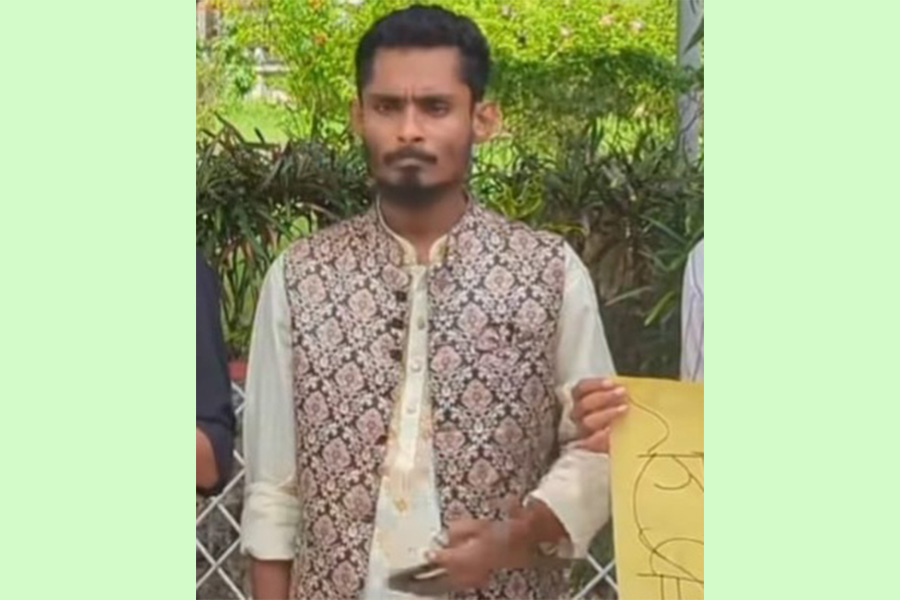 কিশোরগঞ্জে এনসিপির লোক ভেবে সাংবাদিকের উপর হামলা